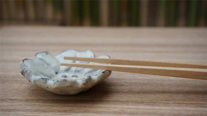 木曽ひのき くるみ油 四角 口元