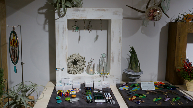 Glass & Art MOMO & Tida Flower Christmas exhibition 2015