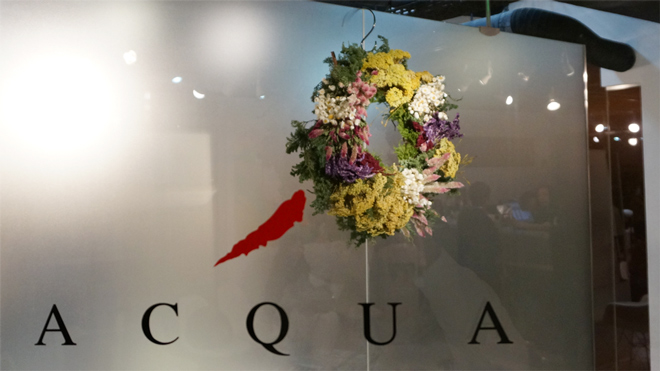 ACQUA aoyama エントランスディスプレイ