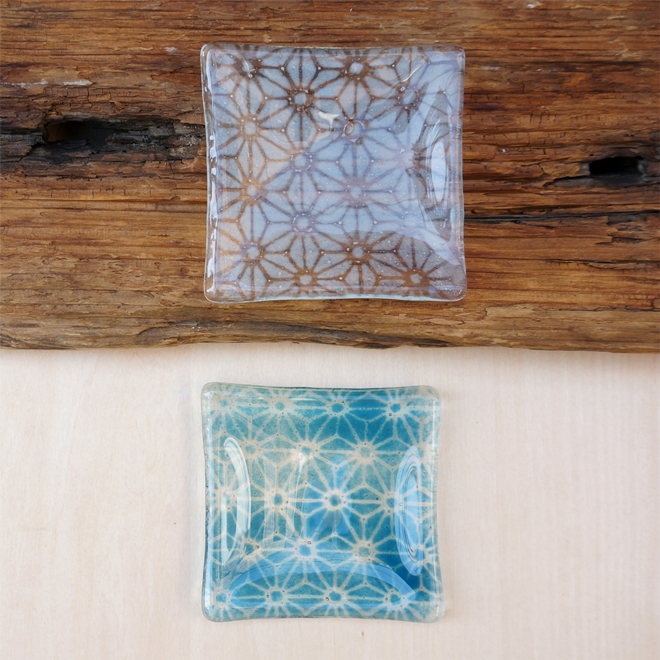 TOKYO FANTASTIC × Glass&Art MOMO 麻の葉 ガラス 豆皿 青と白