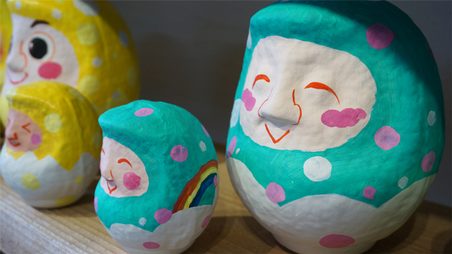 画家 名嘉真麻希 個展「だるまちゃん」