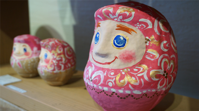画家 名嘉真麻希 個展「だるまちゃん」