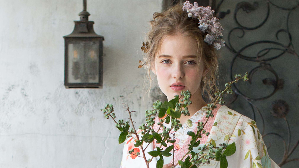 Kimono Wedding & Dried Flowers