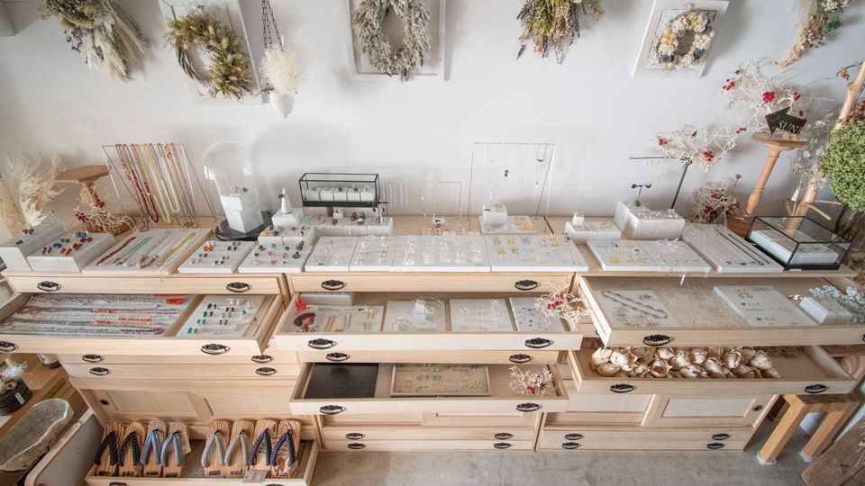 SUNI Art & Jewelry アートジュエリー