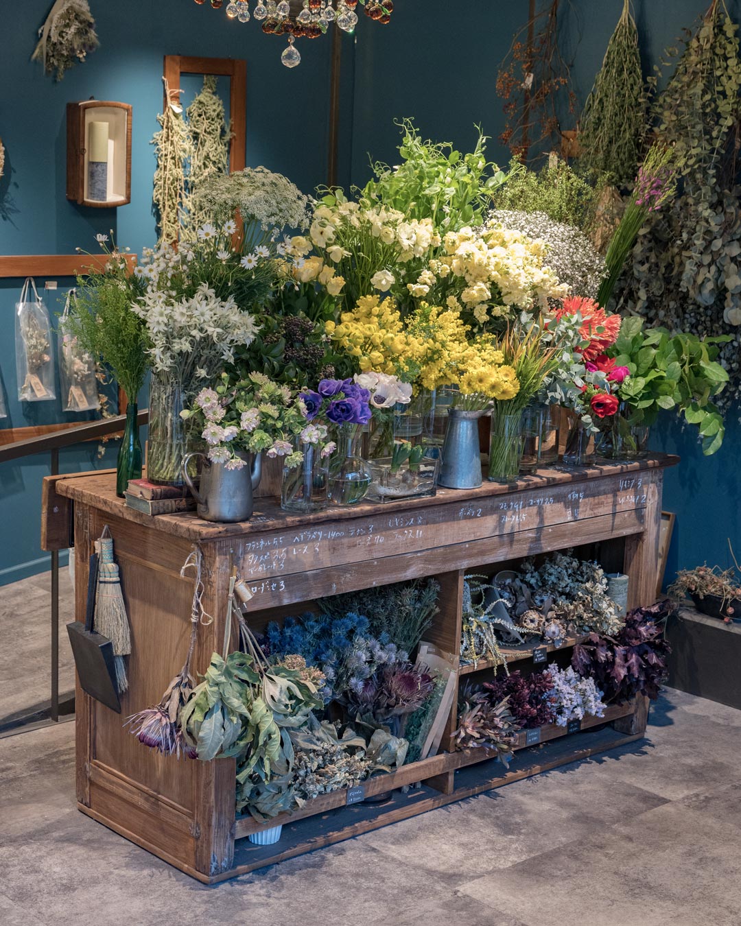 ボタニカル店 生花・花台 2022. 3/11