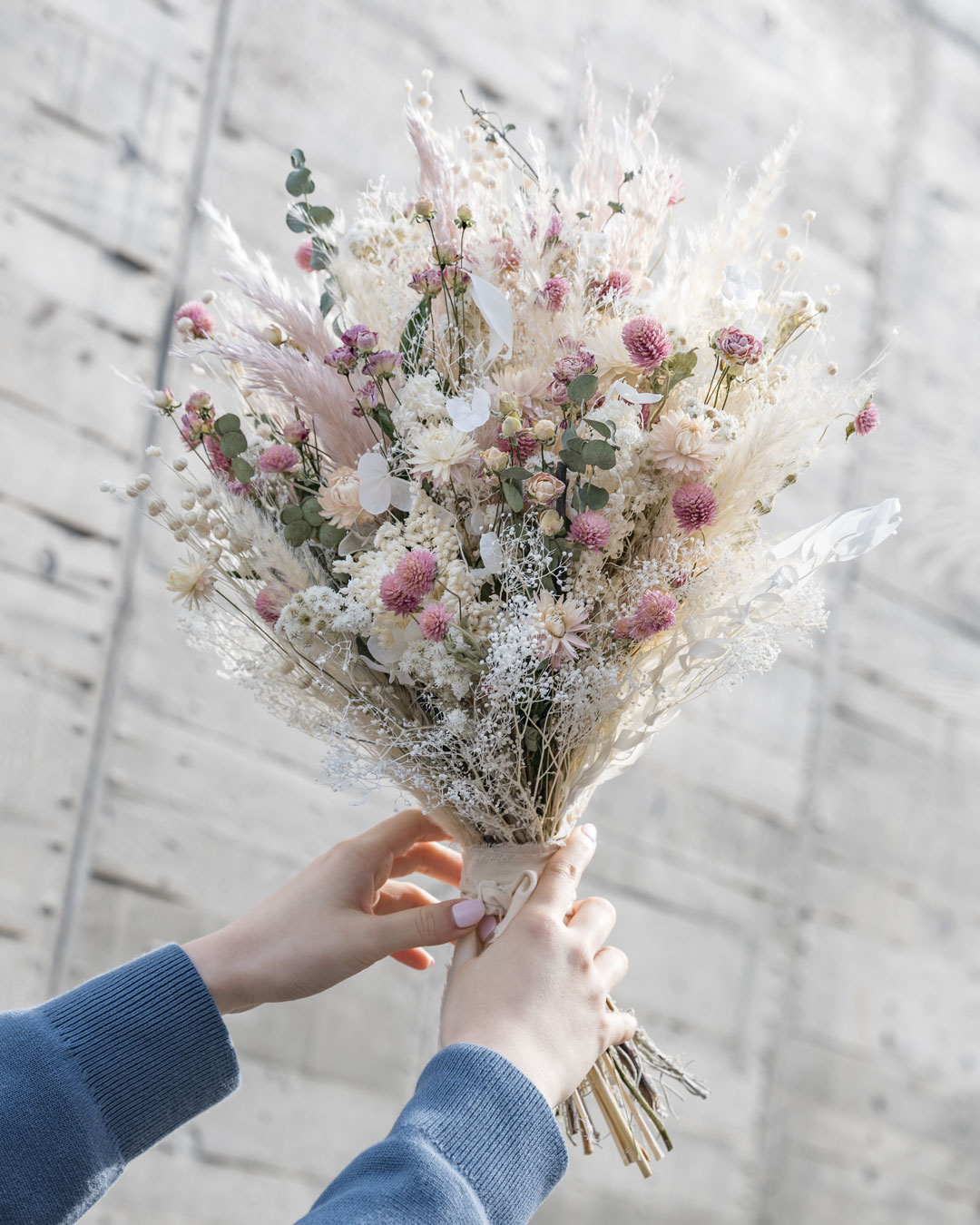 Tida Flowerのドライフラワーウェディングブーケ