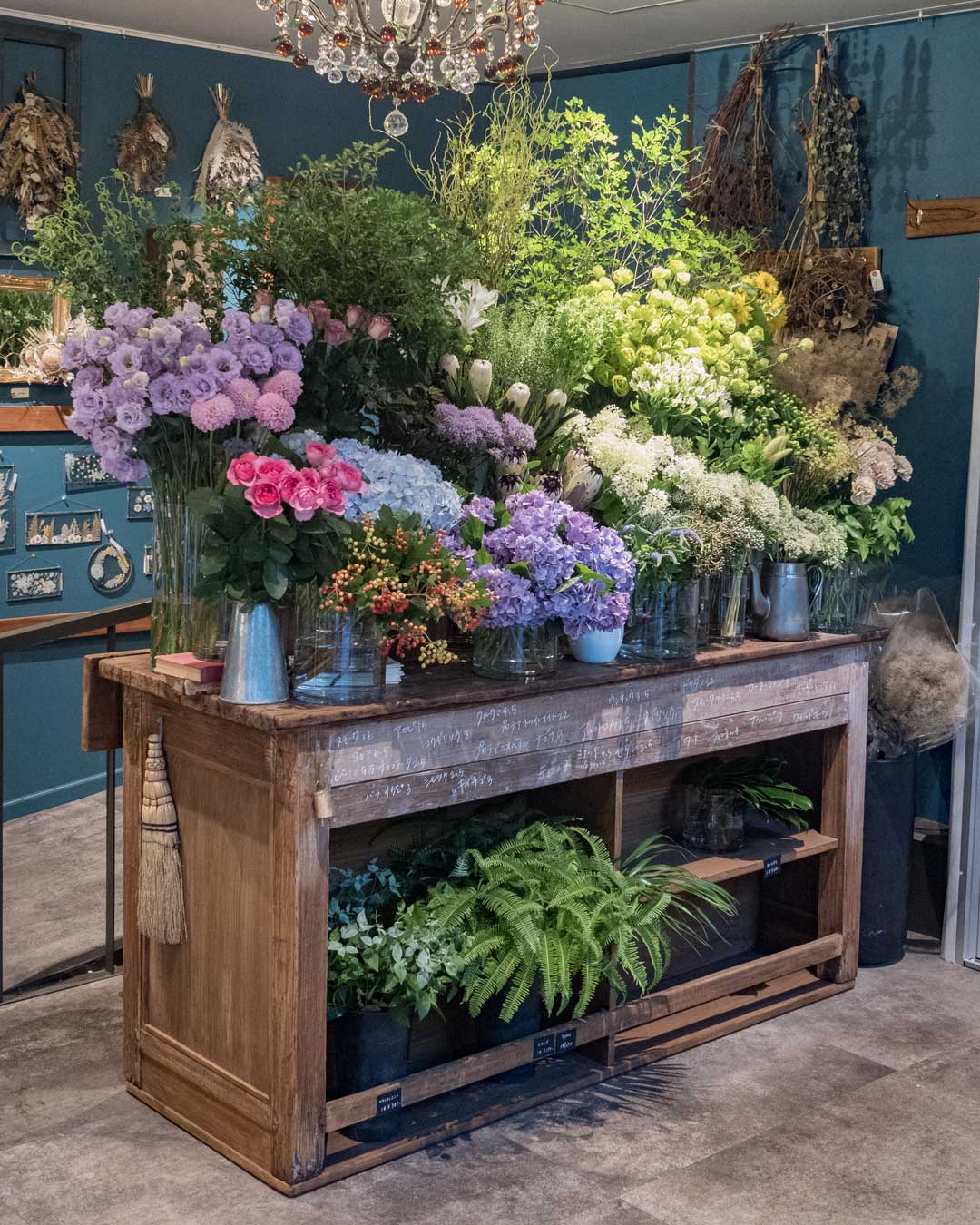 ボタニカル店 生花・花台 7/29, 2022