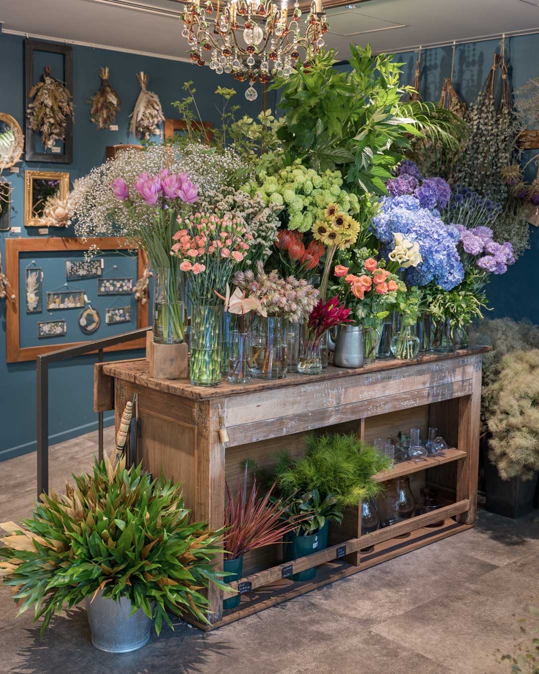 ボタニカル店 生花・花台 7/8, 2022