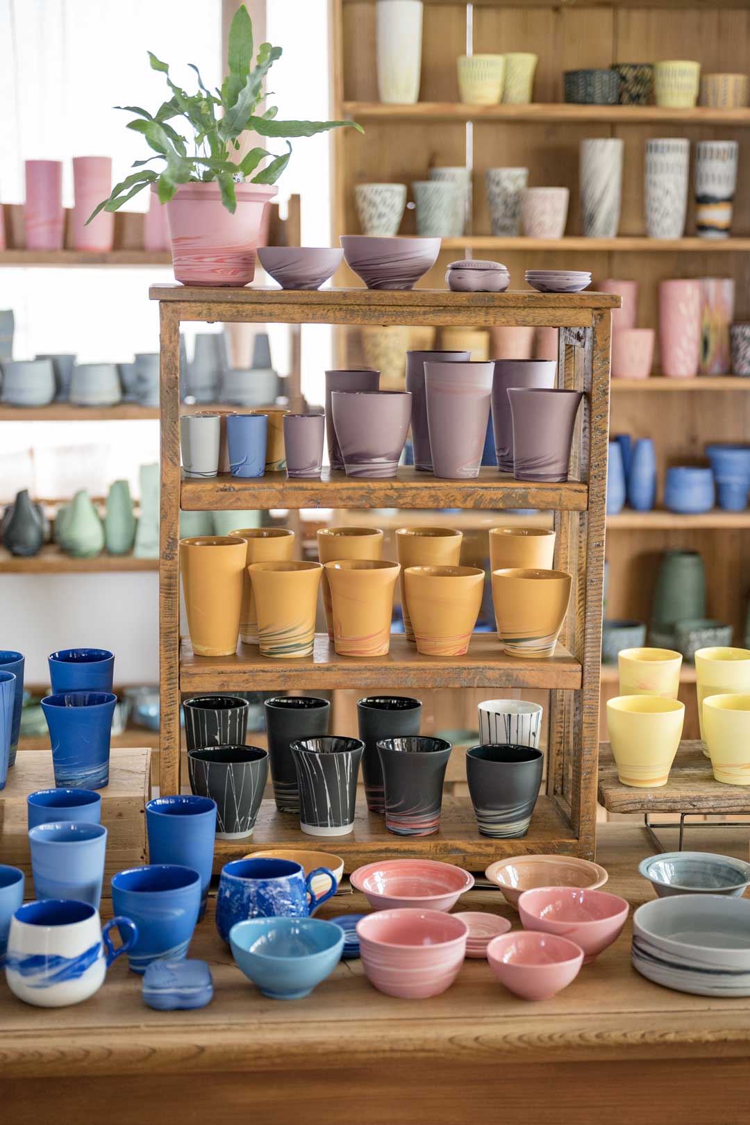 練り込みを使ったグラスやマグカップ 北川和喜うつわ展 9/15-9/30, 2022【TOKYO FANTASTIC 青山店】