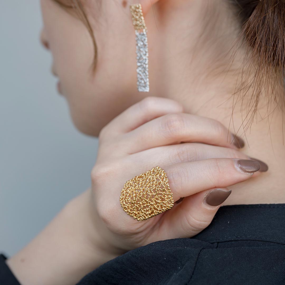 フラットWピアス、マルチリング - SUNI Art & Jewellery 個展 「We are here.」 2/25-3/12, 2023