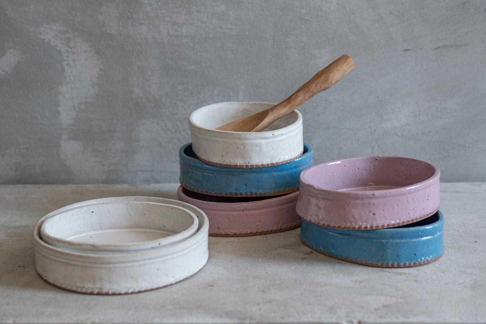 パイ作りに最適な、耐熱皿も全3色。 teto ceramics 陶展 4/27-5/19, 2023【TOKYO FANTASTIC 201】