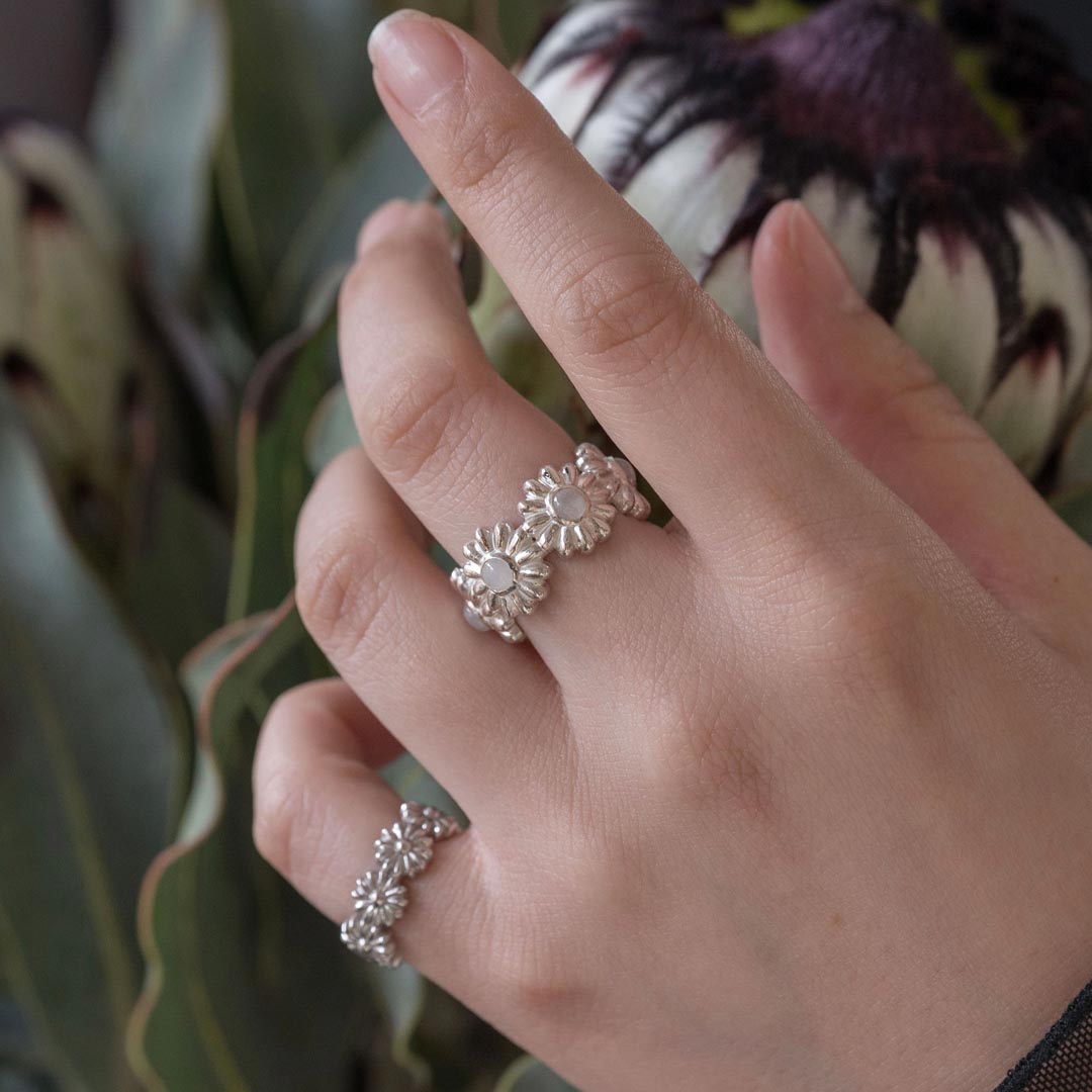203. | tsugumi ポップアップ(シルバージュエリー)5/13-5/30, 2023 新作 bloom stone ring