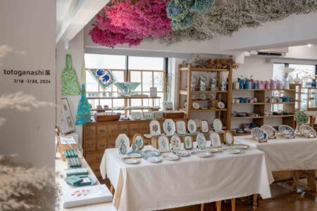 やさしい、絵のお花屋さん。「totoganashi展」 7/18-7/30, 2024