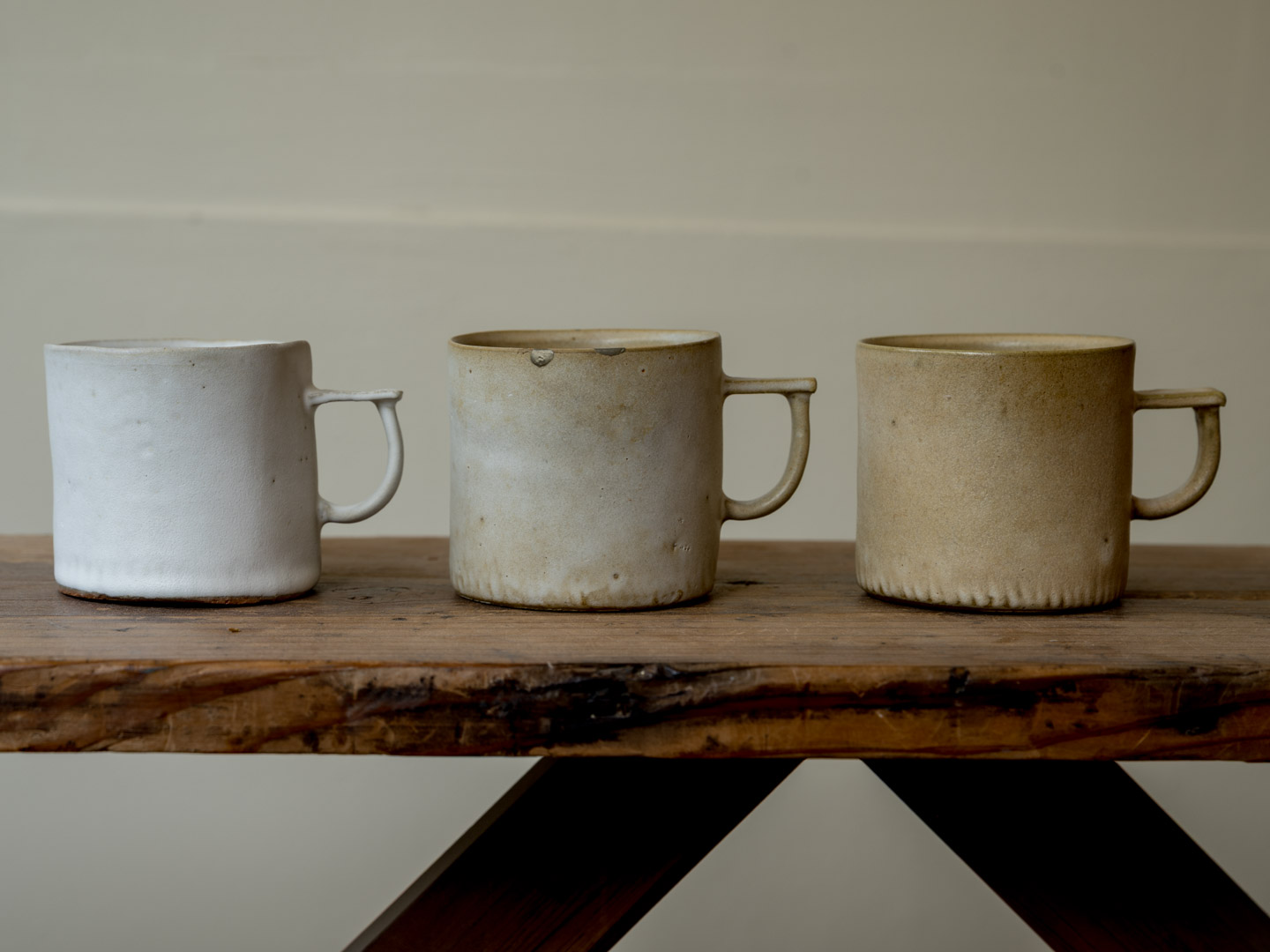 teto ceramics 石井啓一 | 3つのマグカップが並んでいる写真
